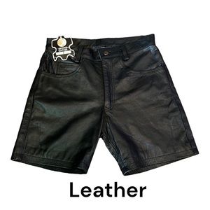 Echtes Leder, Genuine Leather NWOT, Womens Shorts. Black, Size 30.